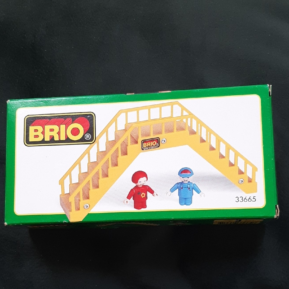 Brio Yellow Wooden Bridge with Figures NIB
